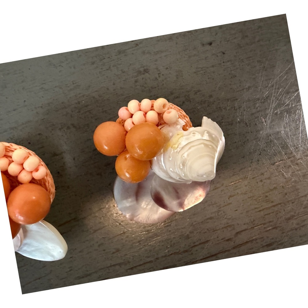 Vintage Shell Mother of Pearl Cluster Stud Earrings Peach Orange Coastal Boho